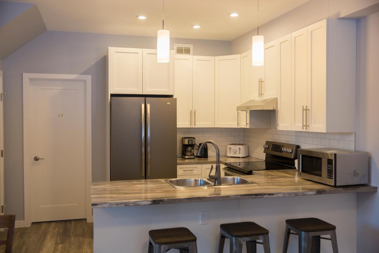 Downtown Whitehorse 4 Bedrooms Deluxe Condo Exterior foto